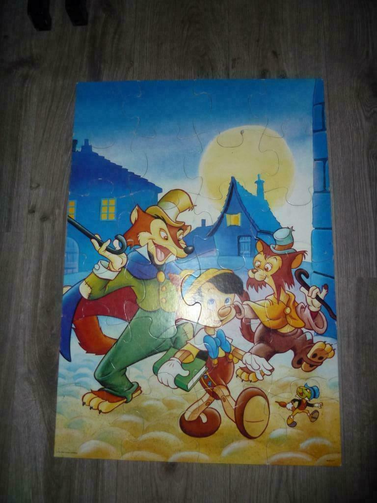 PINOKKIO PUZZEL 24 STUKKEN, Kinderen en Baby's, Speelgoed | Kinderpuzzels, Ophalen of Verzenden, 10 tot 50 stukjes, Gebruikt