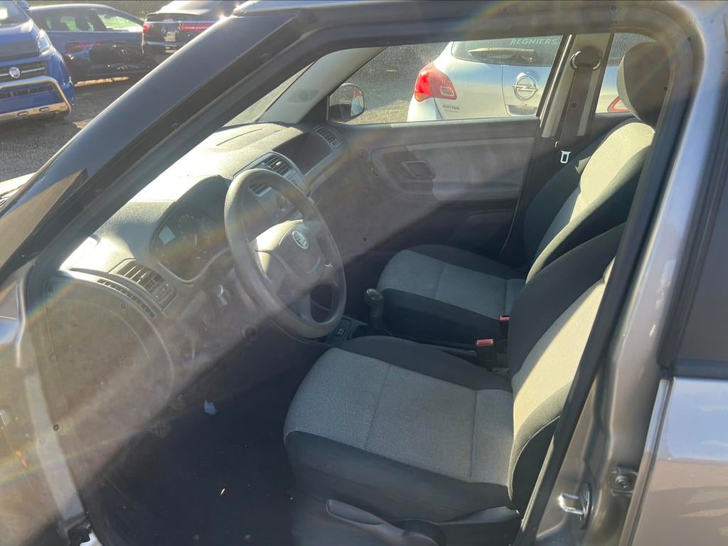 Skoda Fabia diesel, Autos, Euro 5, Achat, Entreprise, Boîte manuelle