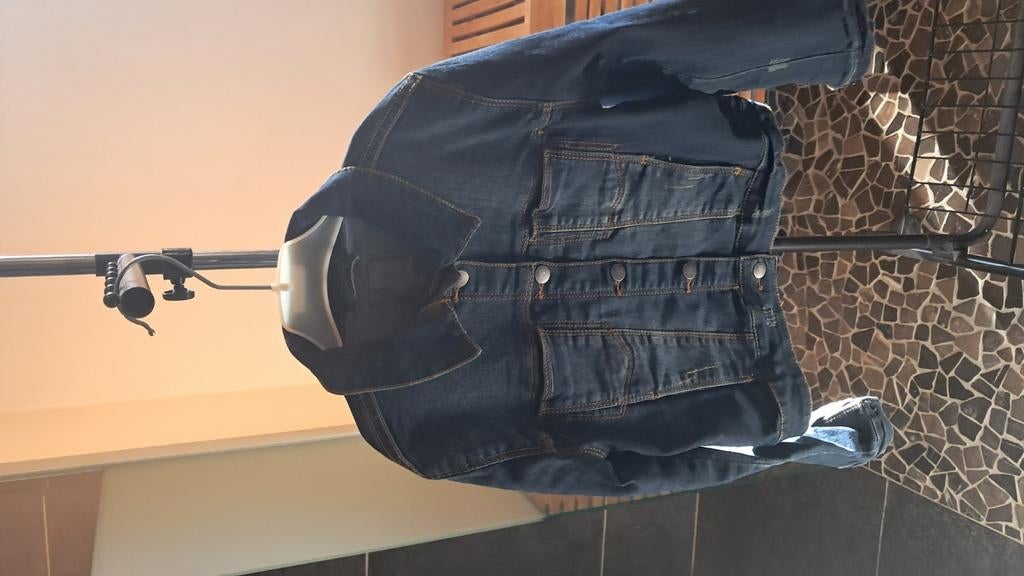Veste en jean taille 134, Garçon ou Fille, Enlèvement ou Envoi, JBC, Comme neuf