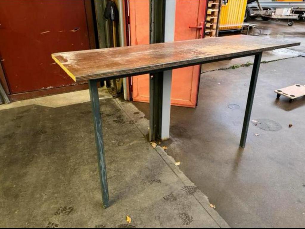 Werktafel werkbank met multiplex blad 25mm dik, Ophalen, Zo goed als nieuw