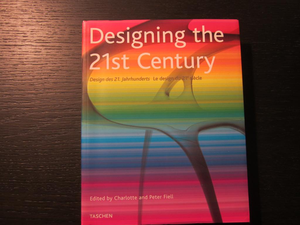 Designing the 21st Century  -Charlotte and Peter Fiell-, Livres, Art & Culture | Photographie & Design, Enlèvement ou Envoi