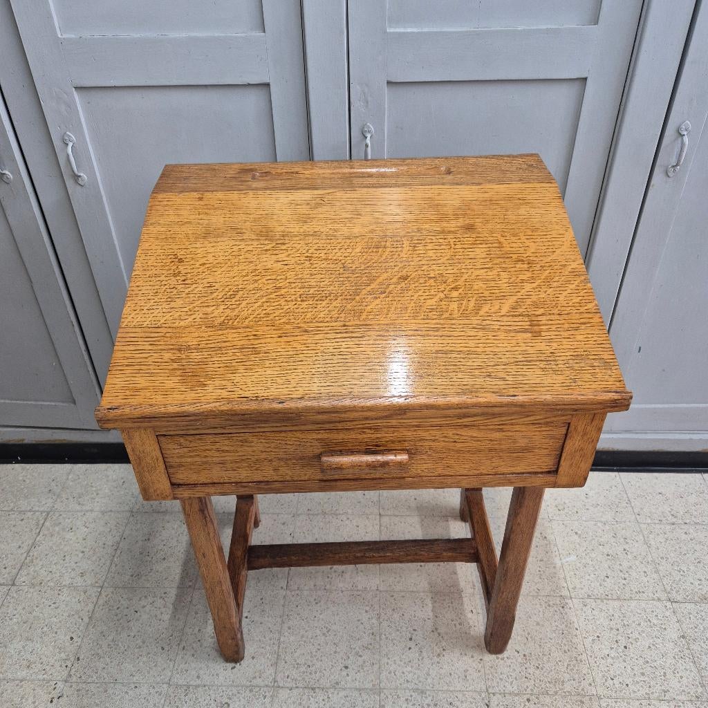 schrijftafel, schoolbankje, Ophalen