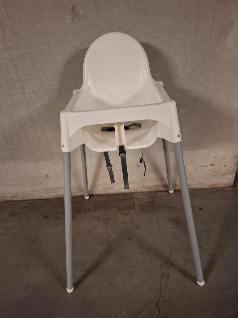 Chaise haute IKEA - Très bon état, Enlèvement
