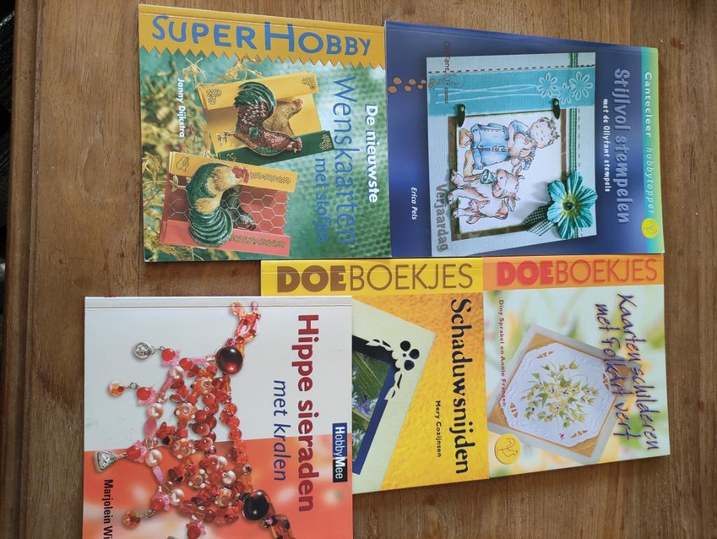 Knutselboekjes., Livres, Loisirs & Temps libre, Enlèvement ou Envoi, Comme neuf, Scrapbooking et Bricolage