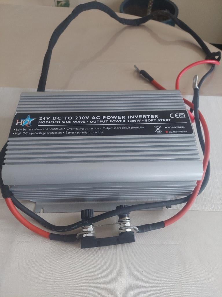 Convertisseur 24V → 220V – 1000W, Enlèvement ou Envoi, Utilisé, Autres marques, Batteries et Accessoires