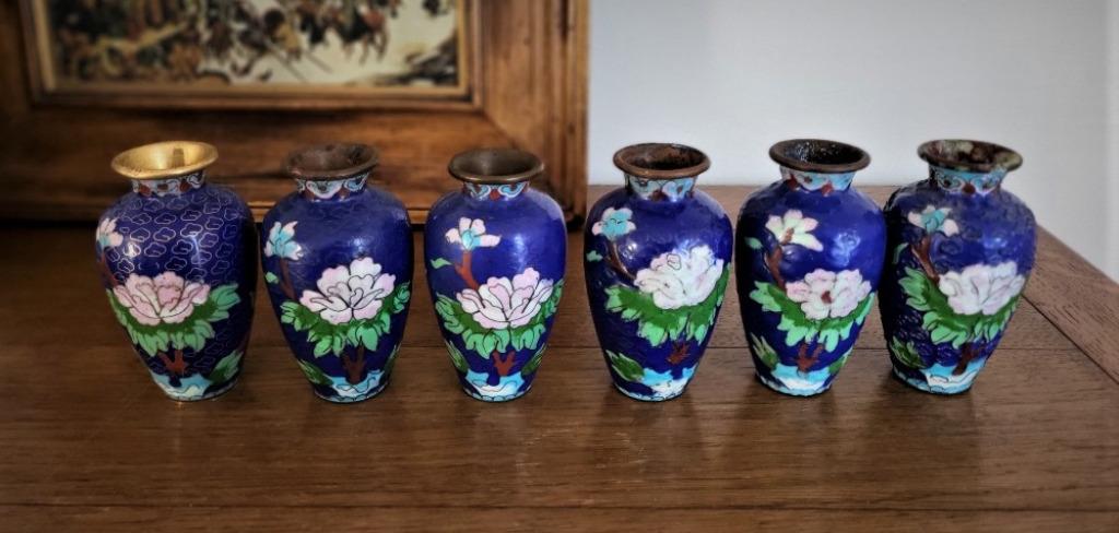 6 vases " les différentes étapes de fabrication du cloisonné, Ophalen of Verzenden