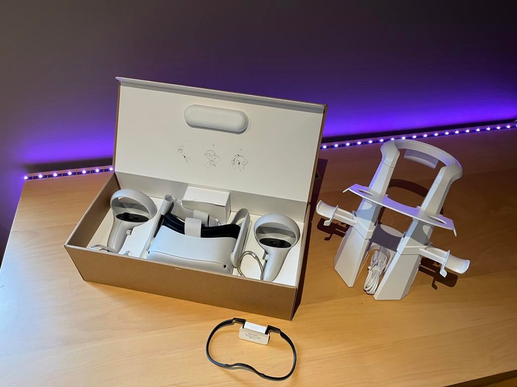 Meta Quest2 VR Bril, Games en Spelcomputers, Ophalen, Zo goed als nieuw