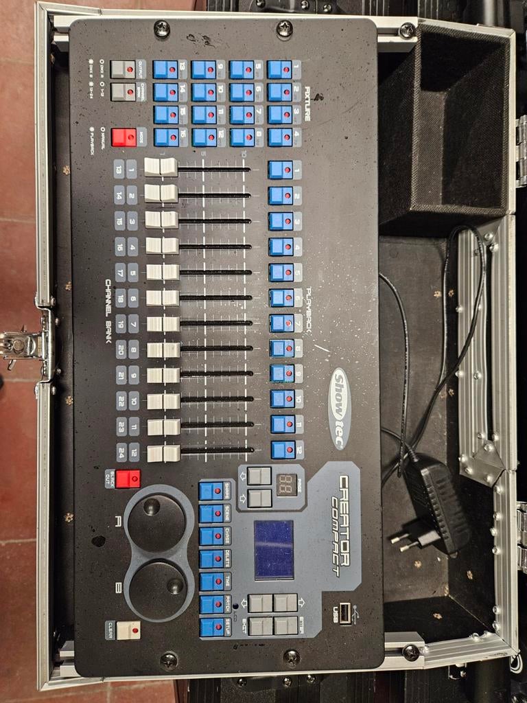 Showtec Creator Compact + flightcase, Ophalen