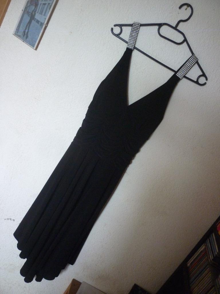 robes de soirée 👄, Vêtements | Femmes, Robes, Comme neuf, Taille 38/40 (M), Noir, Envoi