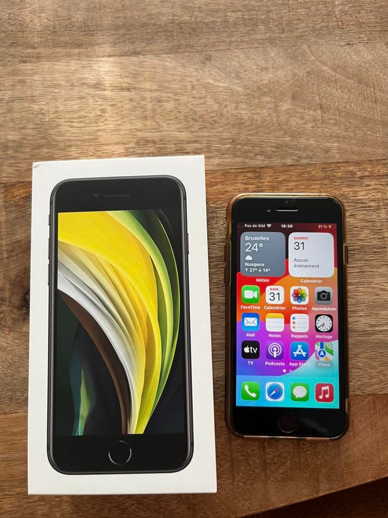 iPhone SE 2020 64 GB en tres bon état, Télécoms, Enlèvement, Comme neuf, 64 GB, IPhone SE (2020)