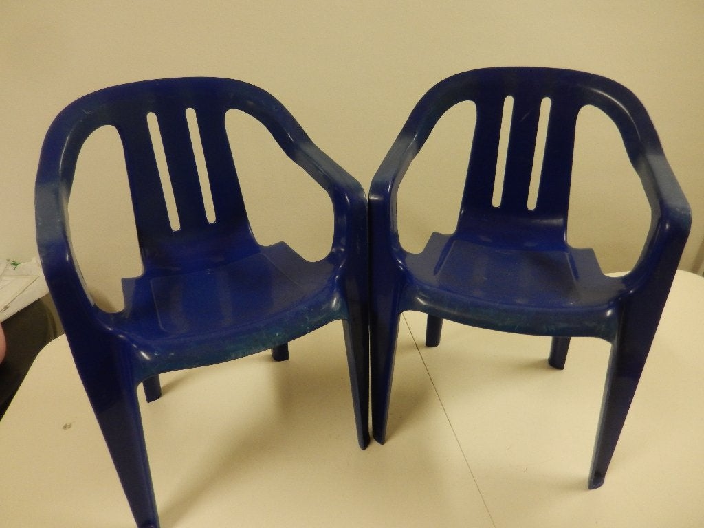 2 STAPELBARE KINDERTUINSTOELEN, Jardin & Terrasse, Chaises de jardin, Enlèvement, Utilisé, Synthétique, Empilable