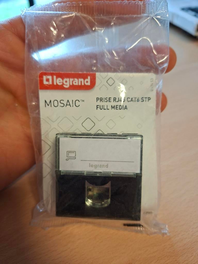 RJ45 cat6 STP Volledige media-aansluiting Legrand Mosaic New, Ophalen of Verzenden