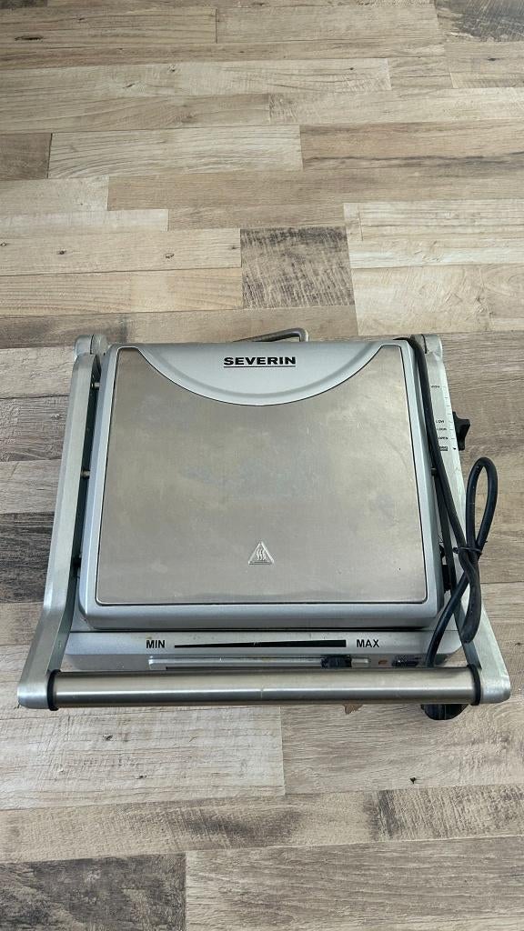 Severin KG 2392 non-stick grill pan 1800 W, Elektronische apparatuur, Ophalen of Verzenden, Vaatwasmachinebestendig, Zo goed als nieuw
