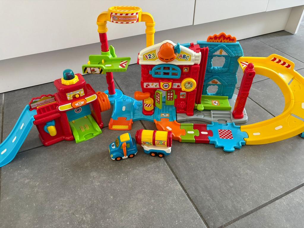 VTech Toet Toet Auto's Brandweerkazerne, Enlèvement, Utilisé