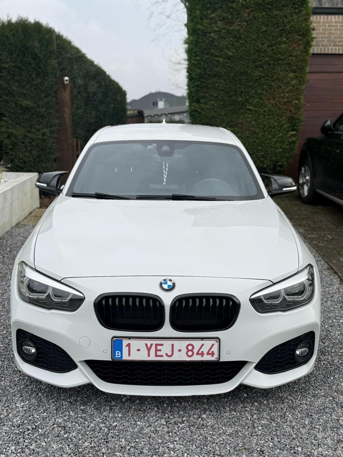 BMW 120i, Autos, Cuir, Achat, Carnet d'entretien, 1465 kg