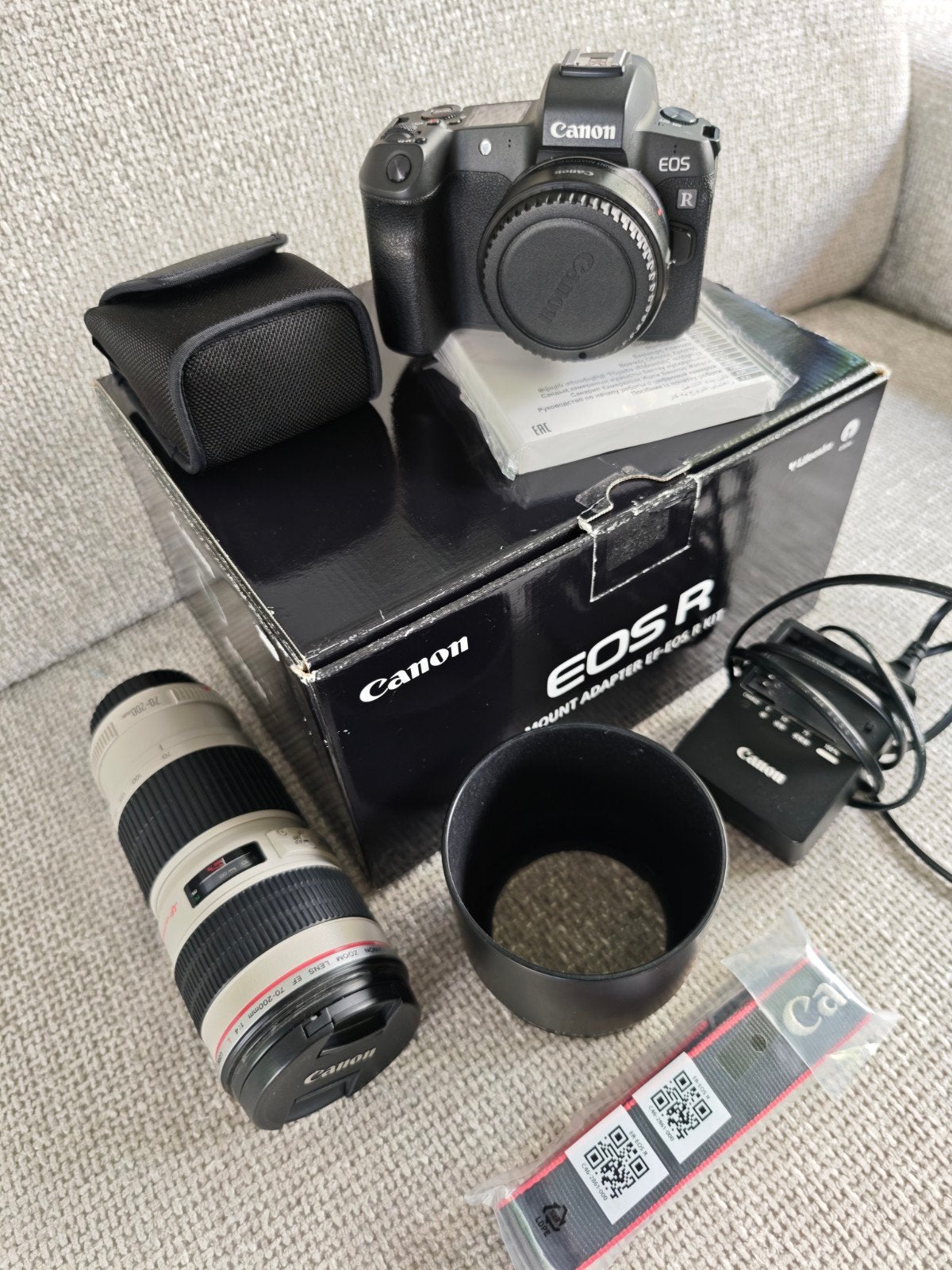 Canon Eos R + adapter + L lens EF 70-200 F4, TV, Hi-fi & Vidéo, Appareils photo numériques, Utilisé, Canon, Enlèvement