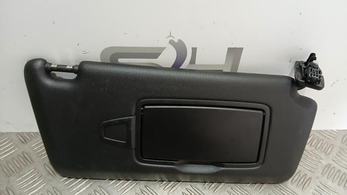 Zonneklep van een Mercedes GLA, Auto-onderdelen, Interieur en Bekleding, Gebruikt, -, Ophalen of Verzenden, -
