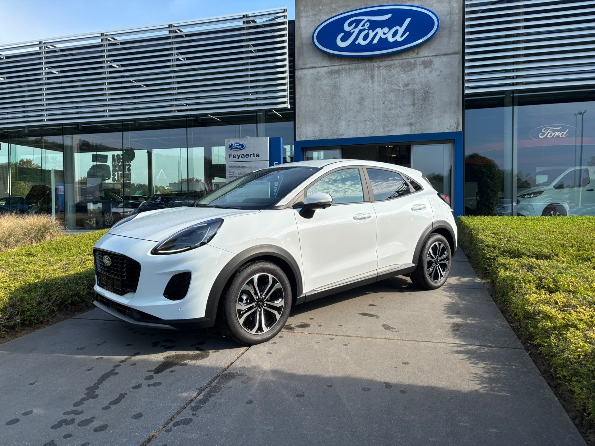 Ford Puma Titanium Manueel Driver Assistance pakket, Auto's, 121 g/km, Stof, Overige kleuren, Bedrijf