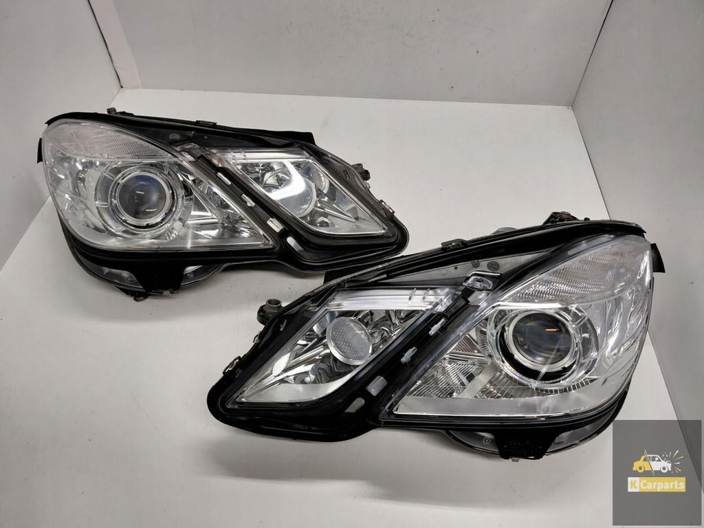 A2128201961, Phare x non droit pour Mercedes Classe E W212, Mercedes-Benz AG, Mercedes-Benz, Utilisé, Mercedesstrasse 120
70372  Stuttgart, DE