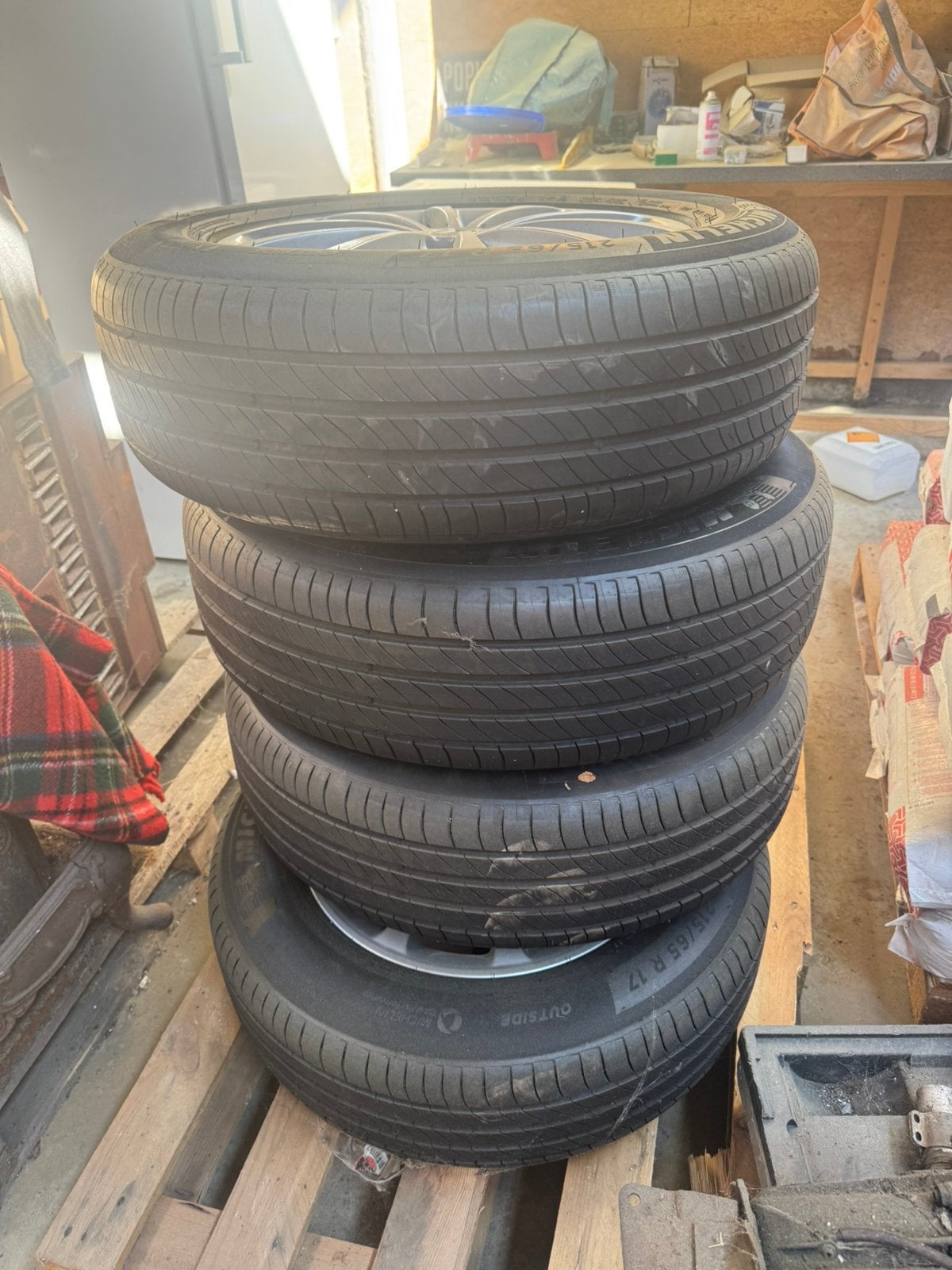 Michelin autobanden, Ophalen, Zo goed als nieuw