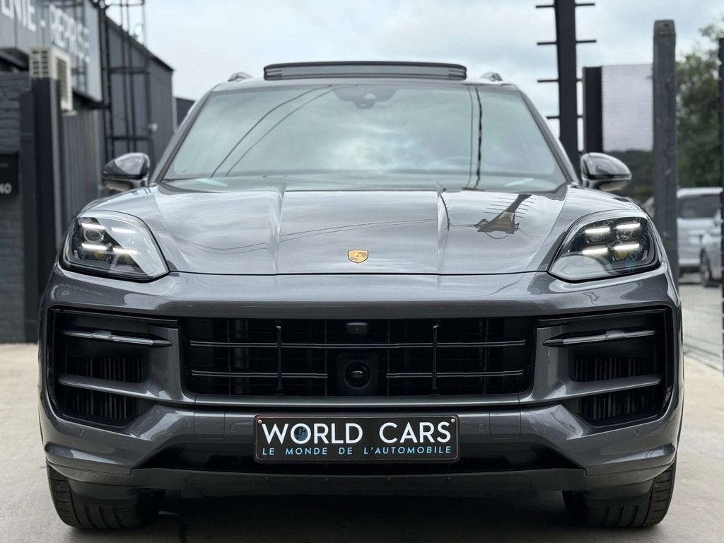 Porsche Cayenne E-Hybrid 3.0 Turbo V6 (346 kW) NEW PRICES 17, Auto's, Automaat, Cayenne, Gebruikt, Zwart