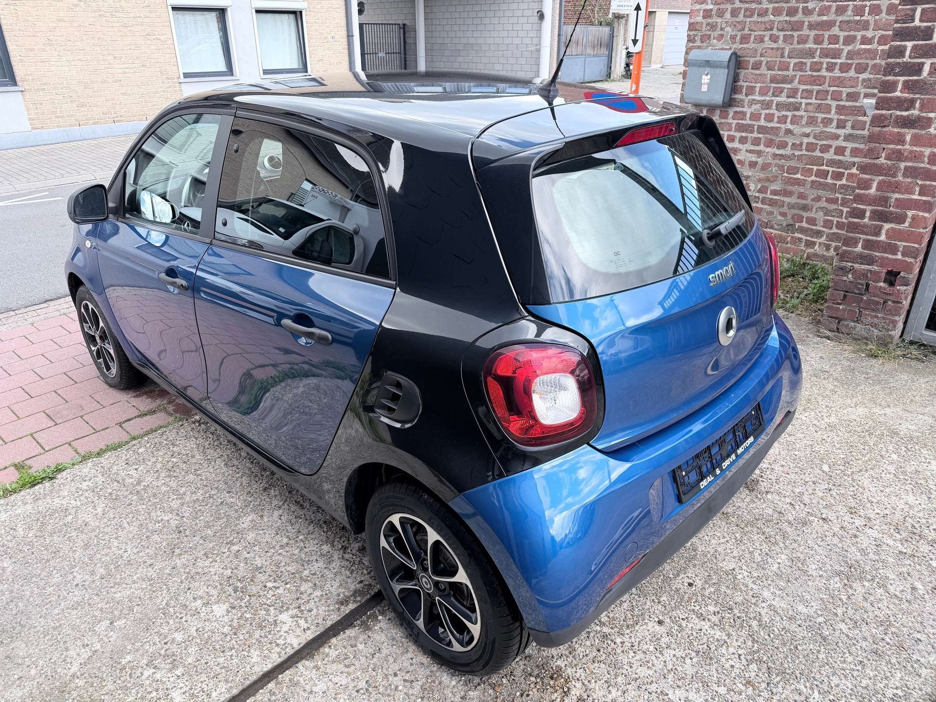smart forFour 1.0 I EDITION PURE | AIRCO | CRUISE | LED, Auto's, Gebruikt, Blauw, Bedrijf, https://public.car-pass.be/vhr/5142a7f6-7bec-4d46-bec4-325d261fa479