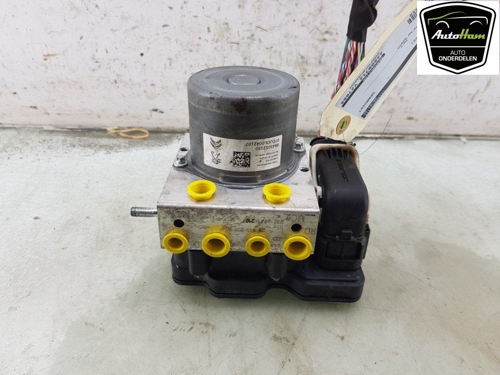 ABS POMP Fiat Doblo Cargo (01-2022/-), Gebruikt, Fiat