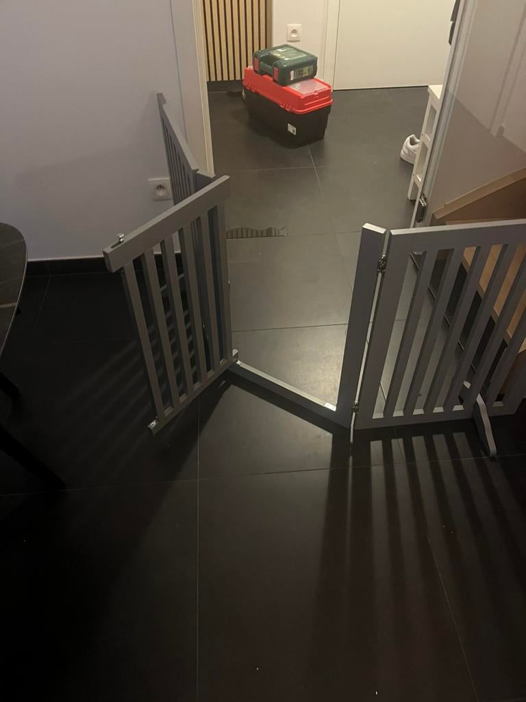 hondenhekje/barrière de sécurité pour chien, Animaux & Accessoires, Enlèvement, Comme neuf