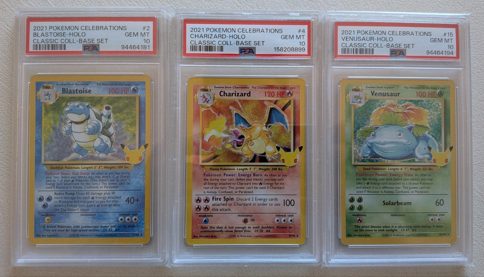 PSA 10 Charizard Blastoise Venusaur set 25th anniversary, Hobby en Vrije tijd, Ophalen of Verzenden