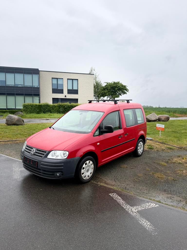 Volkswagen caddy 1.4 essence Life, Autos, Achat, 5 portes, Climatisation automatique, Tissu