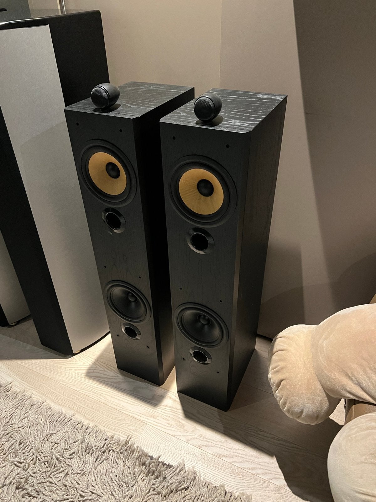 Zeer mooie b&w P6 speakers, TV, Hi-fi & Vidéo, Enceintes, Comme neuf, Enlèvement, Bowers & Wilkins (B&W), Enceinte colonne