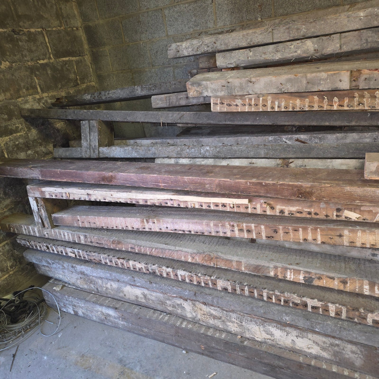 Lange balken tot 5m, Ophalen, Gebruikt, Hardhout, 250 cm of meer