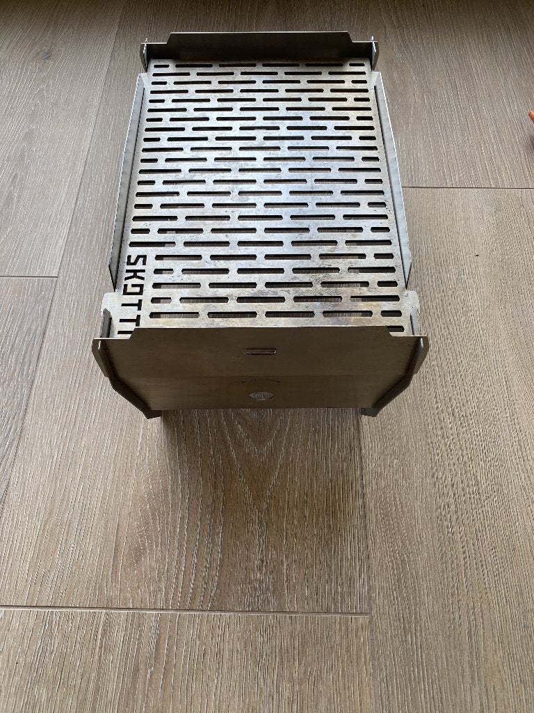 Grill voor campers, Ophalen, Zo goed als nieuw