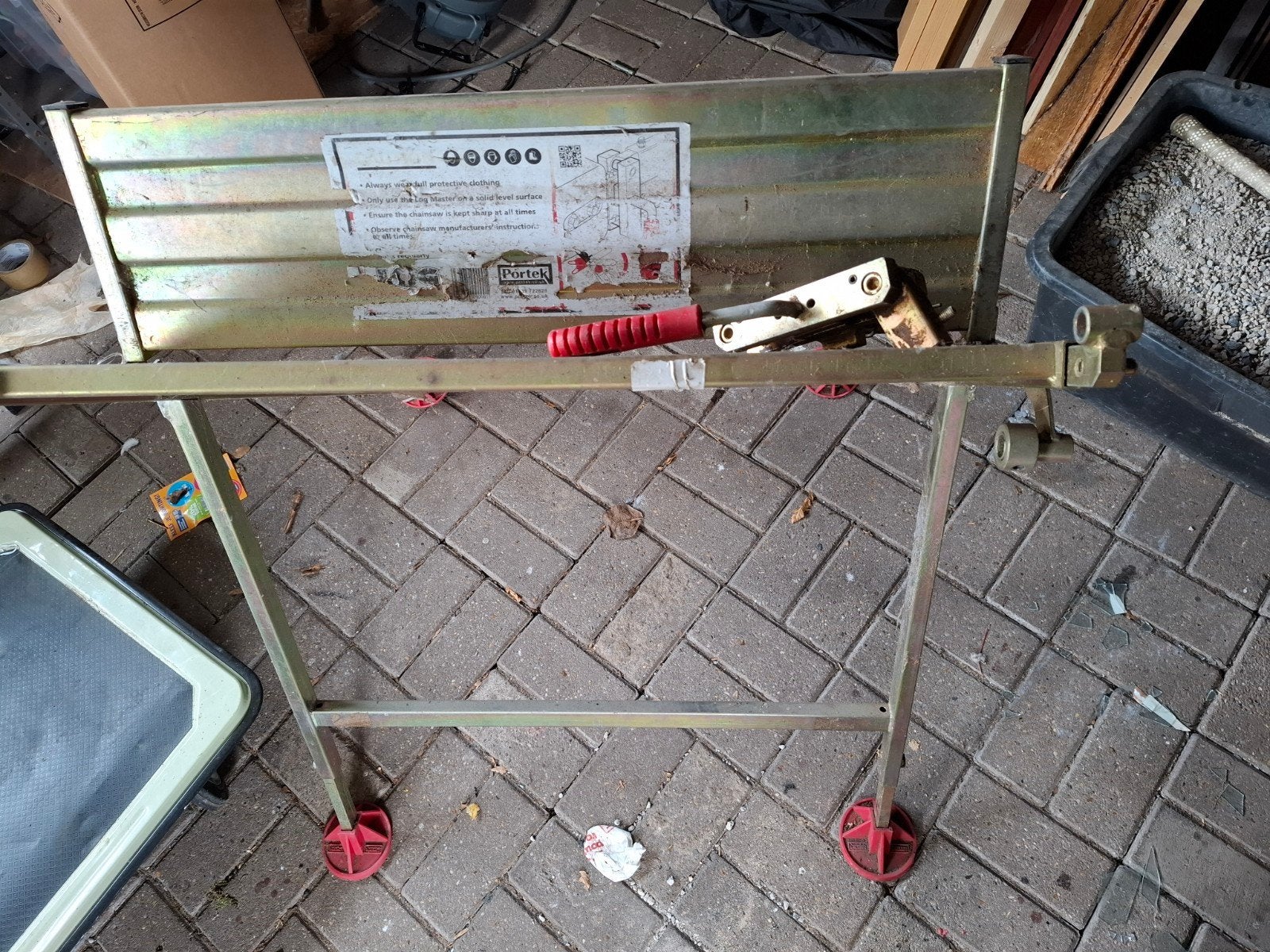 Zaagbok, Bricolage & Construction, Outillage | Scies mécaniques, Enlèvement, Tronçonneuse