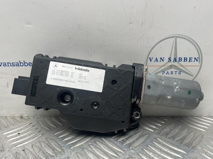 Schuifdak Motor van een Mercedes E-Klasse, Gebruikt, -, -, 3 maanden garantie