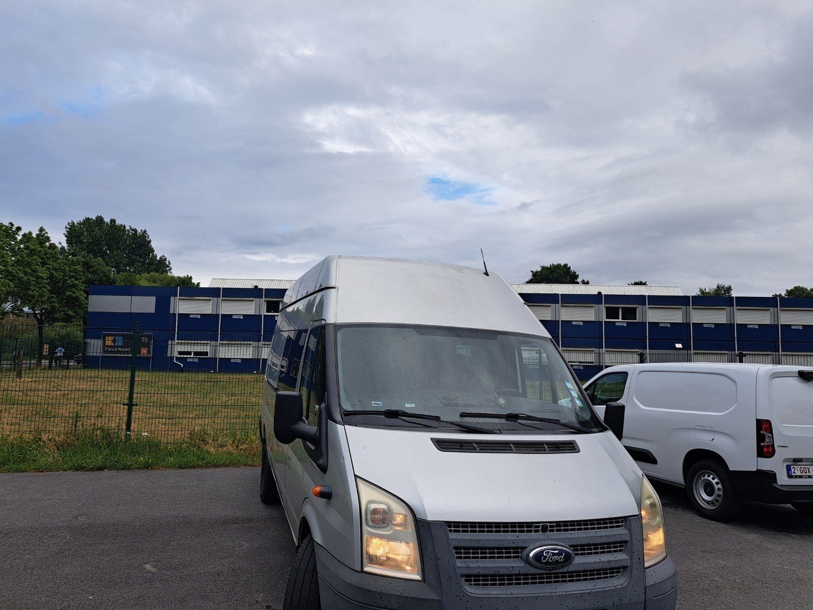 Ford Transit 2012 Euro 5 à cabine double, Offres d'emploi