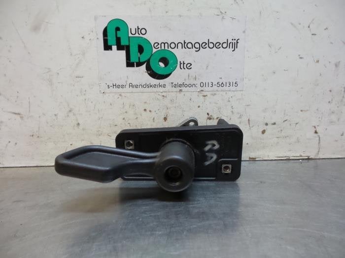 Poignée portière arrière camionnette d'un Citroen Nemo, -, 3 mois de garantie, Utilisé, -