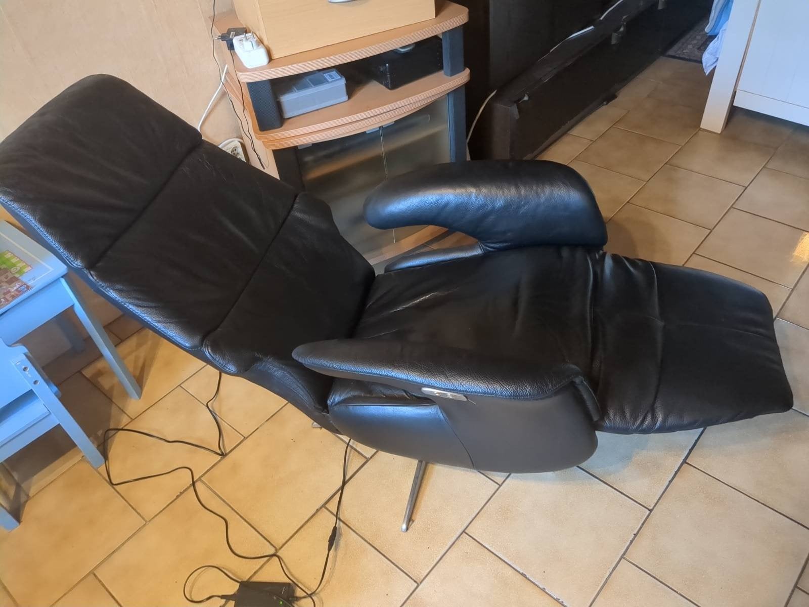 Fauteuil relax électrique en cuir noir, Enlèvement, Cuir