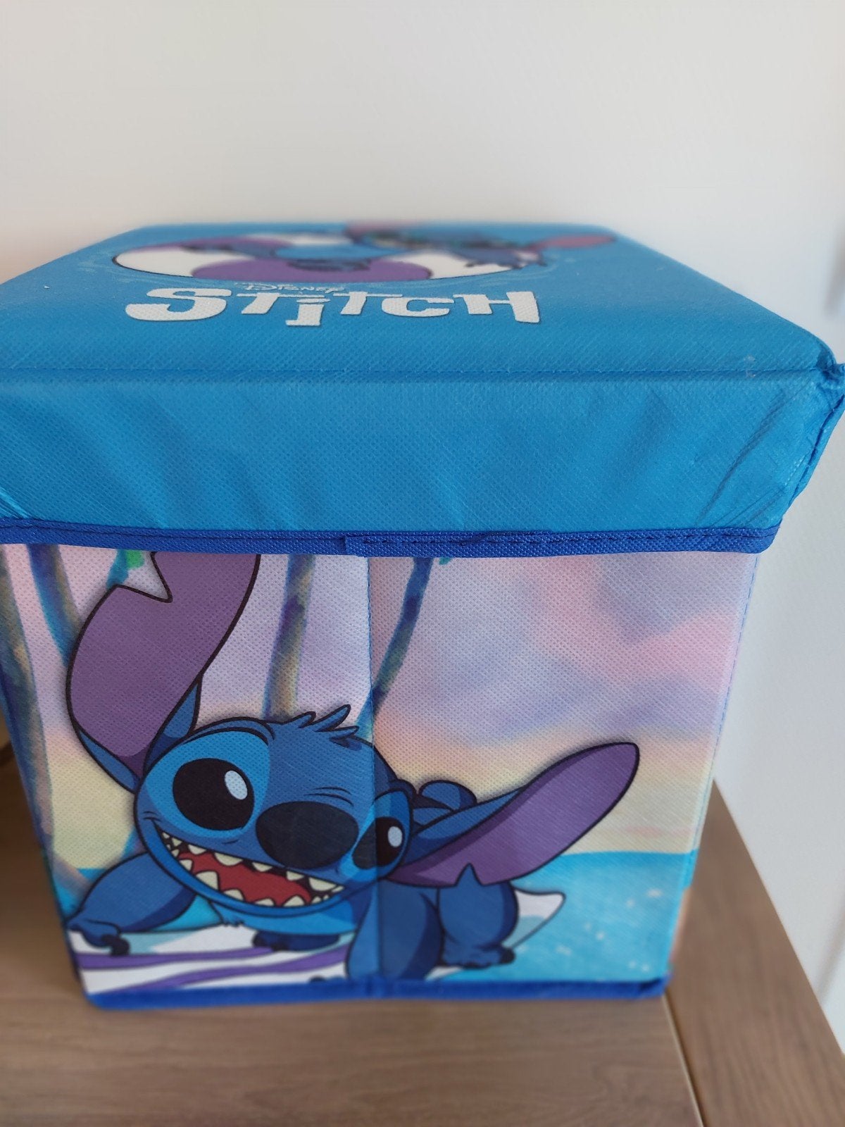 Box l'îlot et stich neuf, Enlèvement