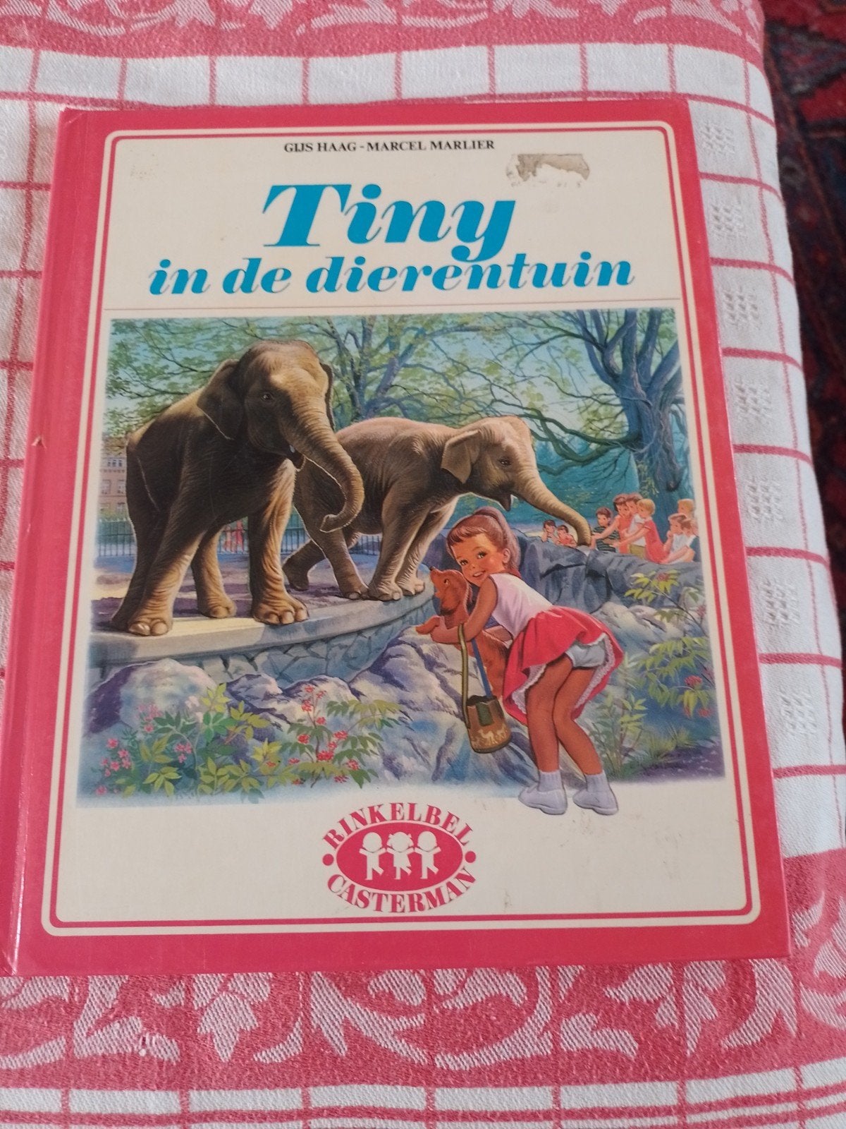 Tiny in de dierentuin, Enlèvement ou Envoi