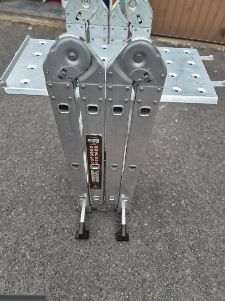 Porte-échelle pliable, Bricolage & Construction, Échelles & Escaliers, Enlèvement