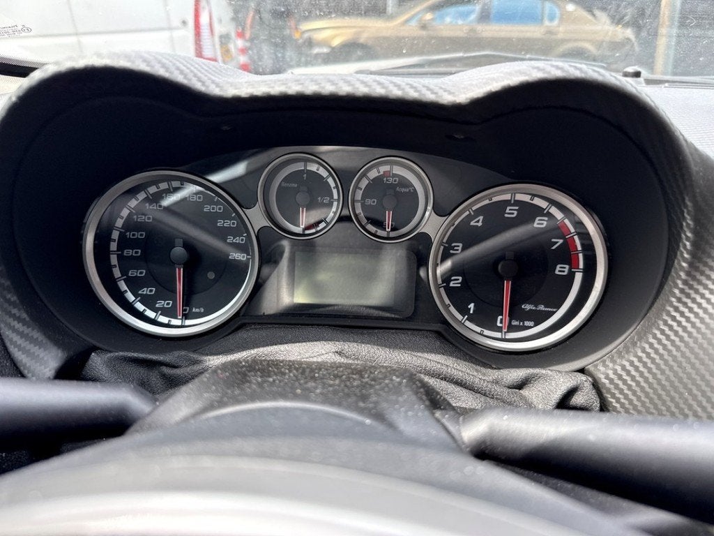 INSTRUMENTS DE BORD Alfa Romeo MiTo (955) (01-2008/12-2018), Autos : Pièces & Accessoires, Stellantis Europe S.p.A, IPC D1-09 Bahnhofsplatz
65423  Rüsselsheim am Main, DE