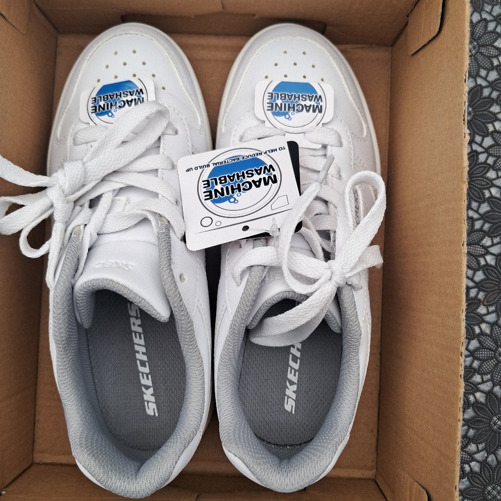 Kindersportschoenen, Kinderen en Baby's, Kinderkleding | Schoenen en Sokken, Ophalen, Sportschoenen, Nieuw, Skechers