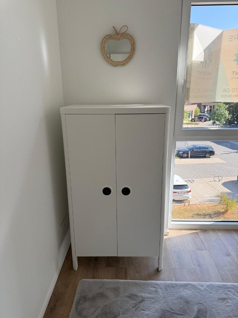 IKEA BUSUNGE – armoire, Enlèvement, Comme neuf