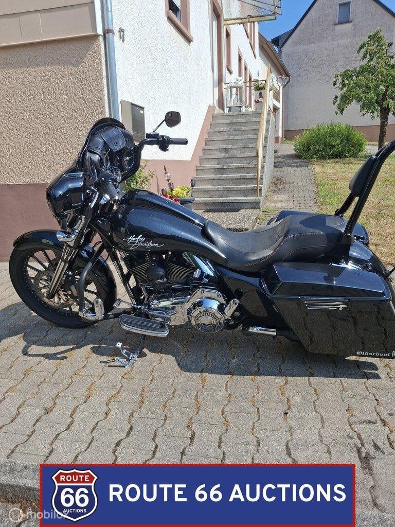 Harley-Davidson Street Glide | 2010 | Route 66 Auctions, Entreprise, Autre