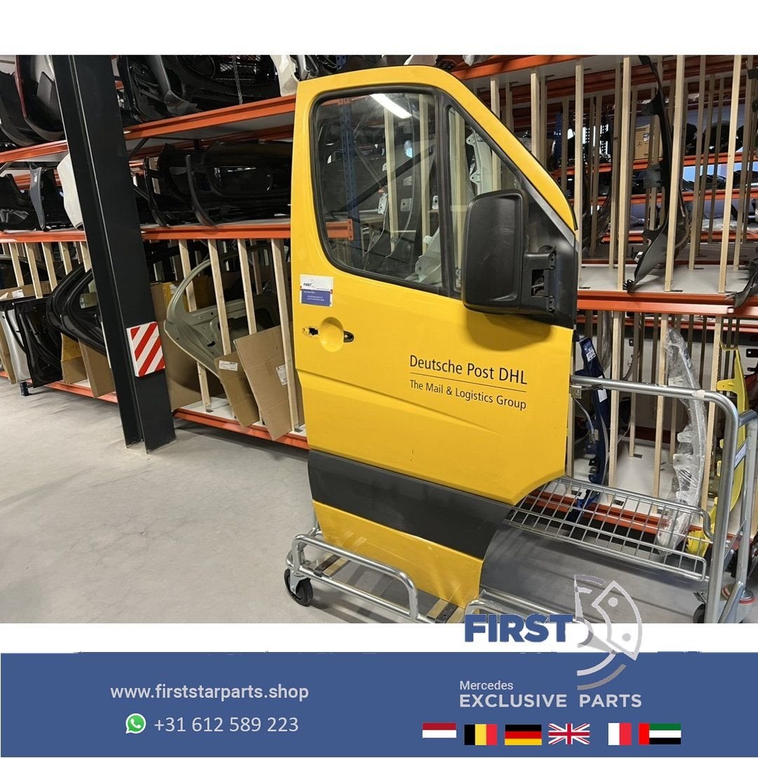 W906 SPRINTER DEUR RECHTS VOOR COMPLEET PORTIER RECHTSVOOR M, Gebruikt, -, Deur, Ophalen of Verzenden