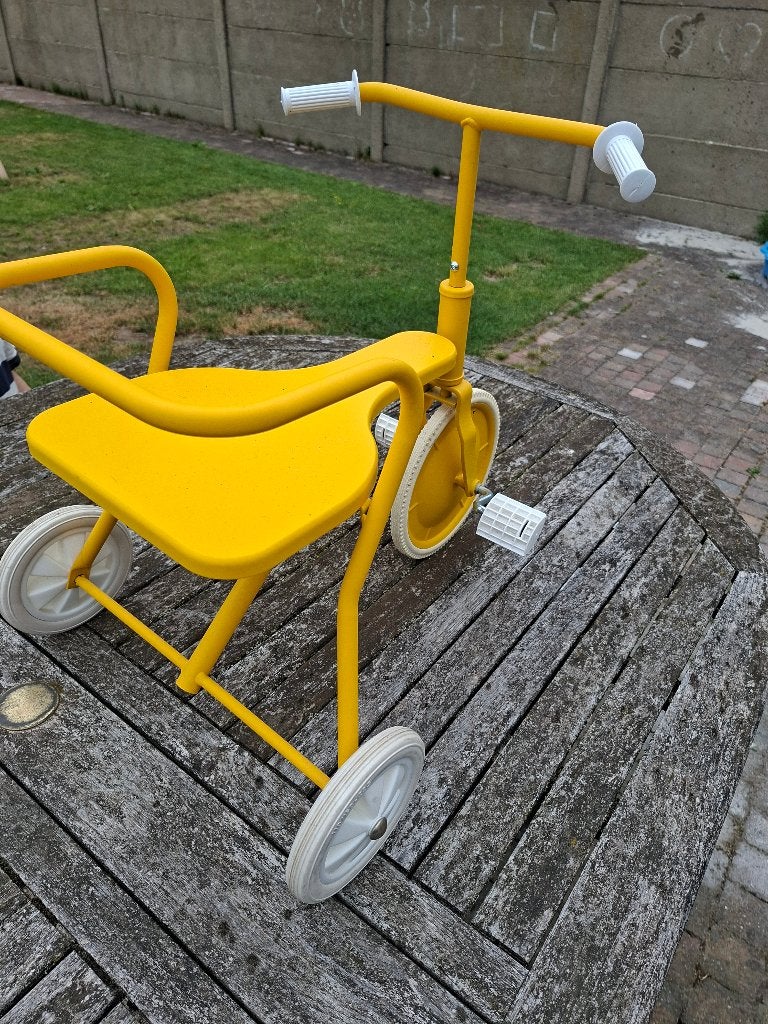 Driewieler geel, Fietsen en Brommers, Ophalen, Zo goed als nieuw