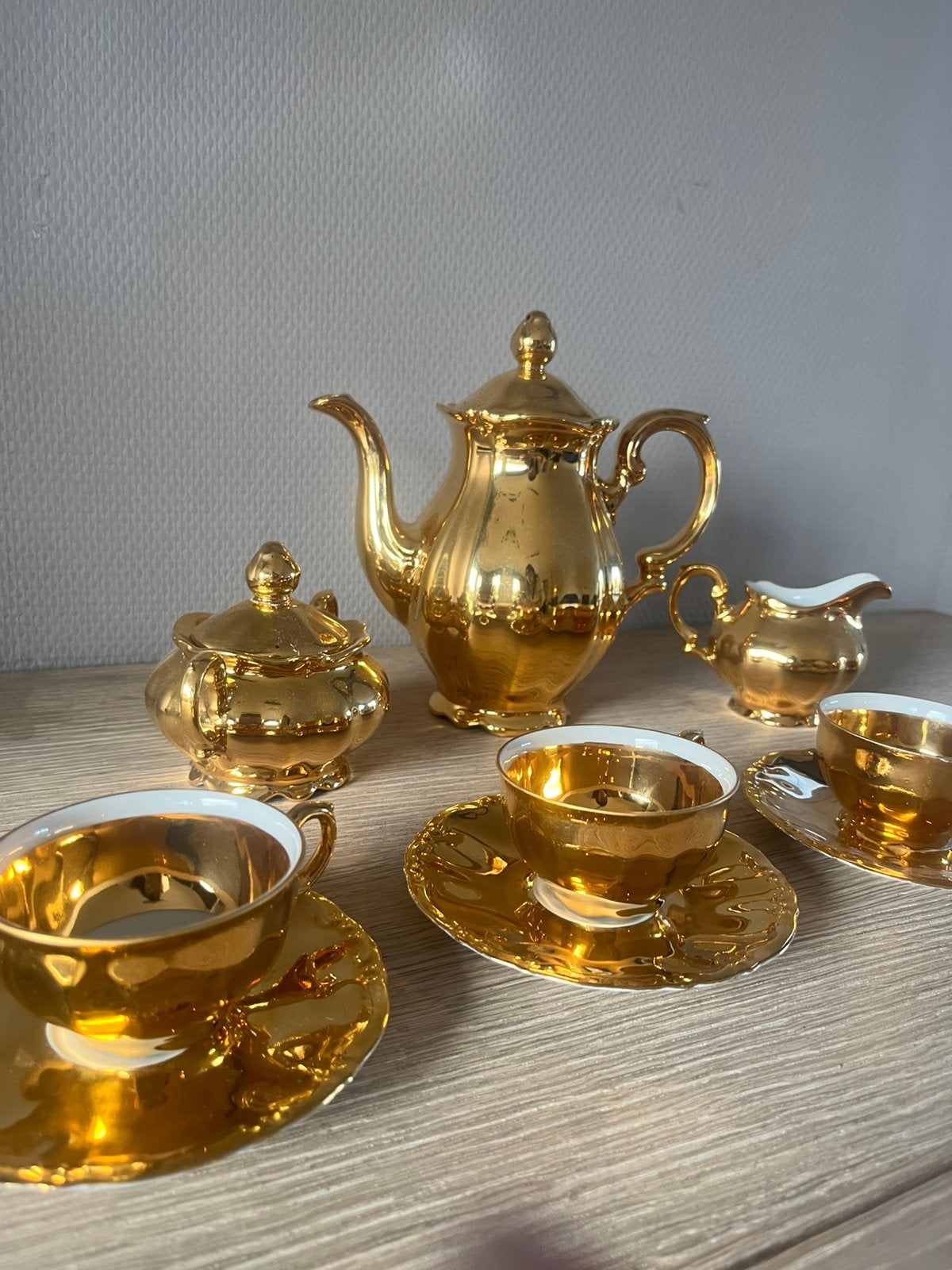 Servies Bavaria, Ophalen