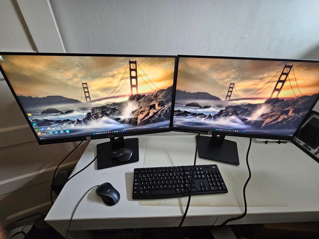 2 écrans 4K de 27 pouces, Informatique & Logiciels, Moniteurs, Enlèvement ou Envoi