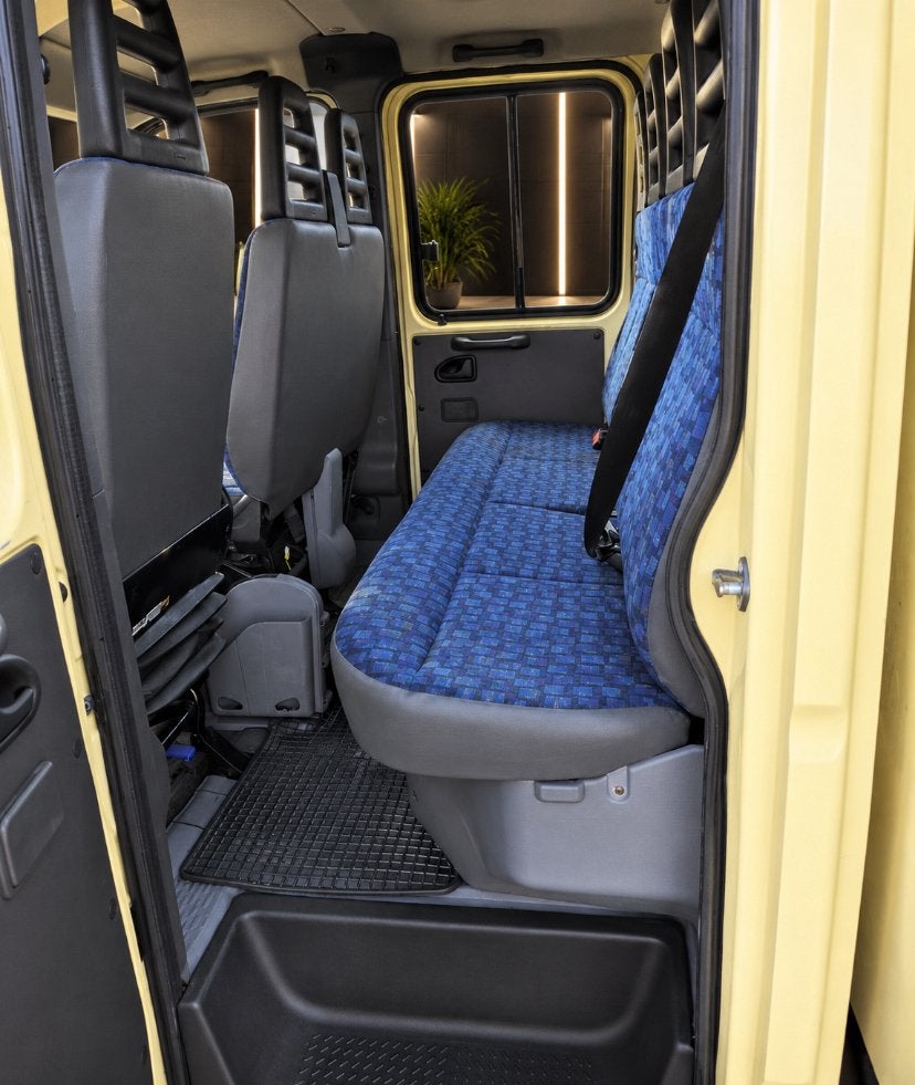 Iveco daily 2.8TD airco 7PL lift, 4 deurs, Iveco, 7 zetels, Bedrijf